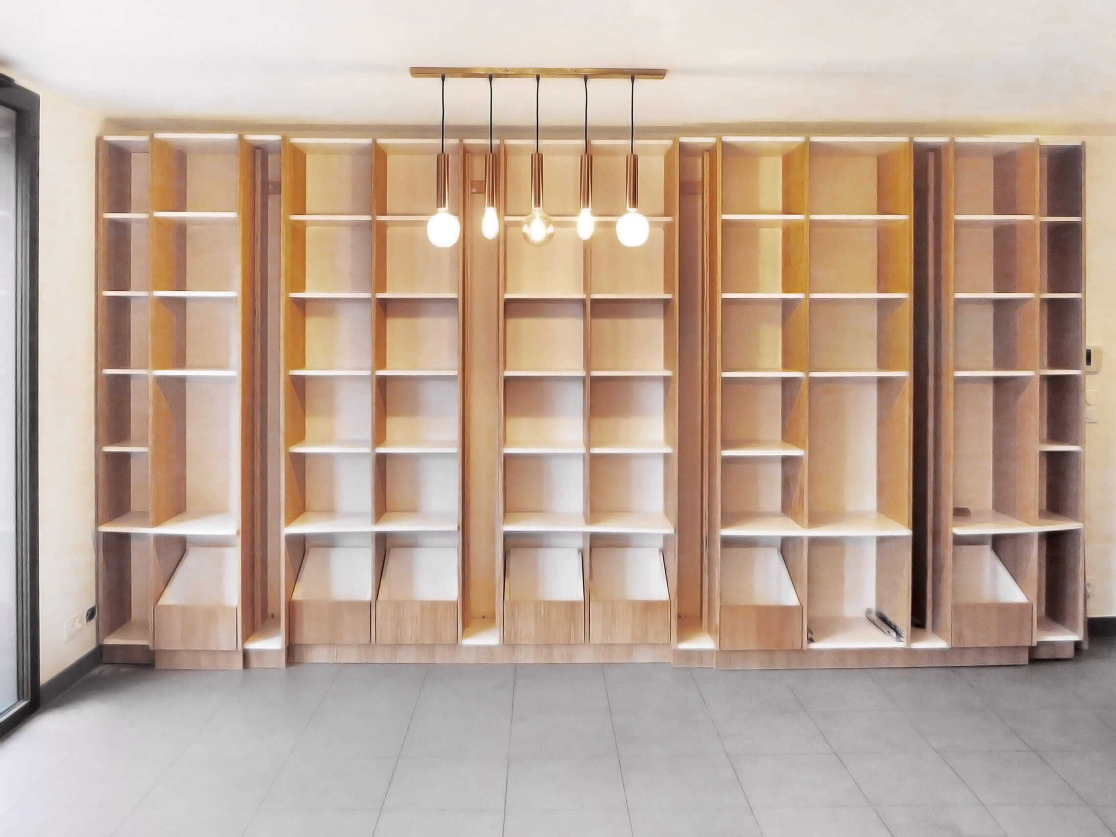OldDesign - Bibliothèque R. - sur mesure pour multi-médias